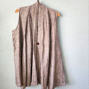 KIOTI hand made linen one button front minimalist lagenlook vest